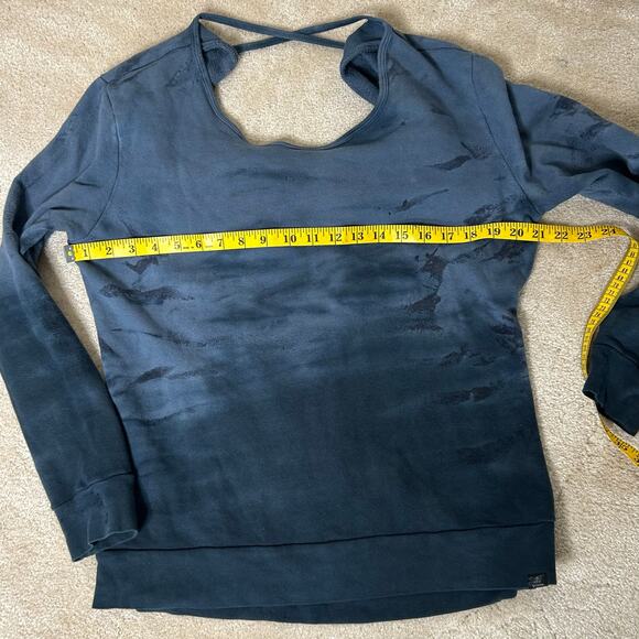 PrAna Deelite Pullover Drop Back French Terry Cotton Blue Tie Dye‎ Sweatshirt - Picture 6 of 9